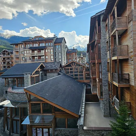 Cozy One-bedroom At Pirin Foothills شقة *